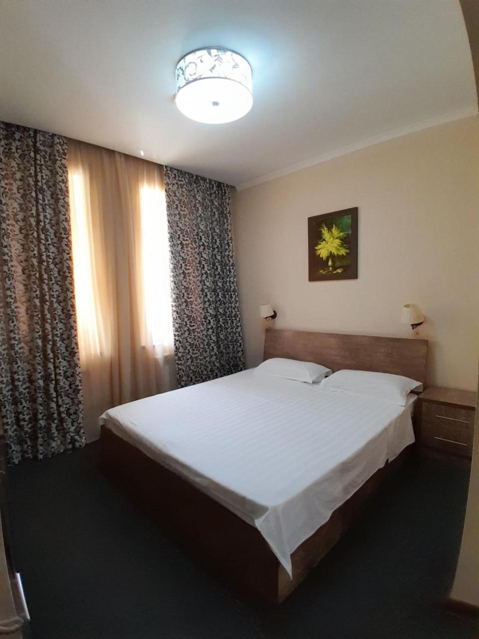 Hotel Bek Samarkand Exterior photo
